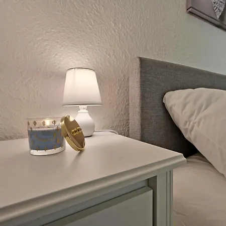 Au Calme En Plein Centre-ville Apartment Nimes